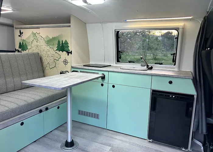 Eagle's Path Campers Montenegro