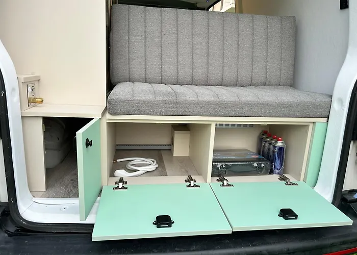 Eagle's Path Campers Montenegro Ποντγορίτσα