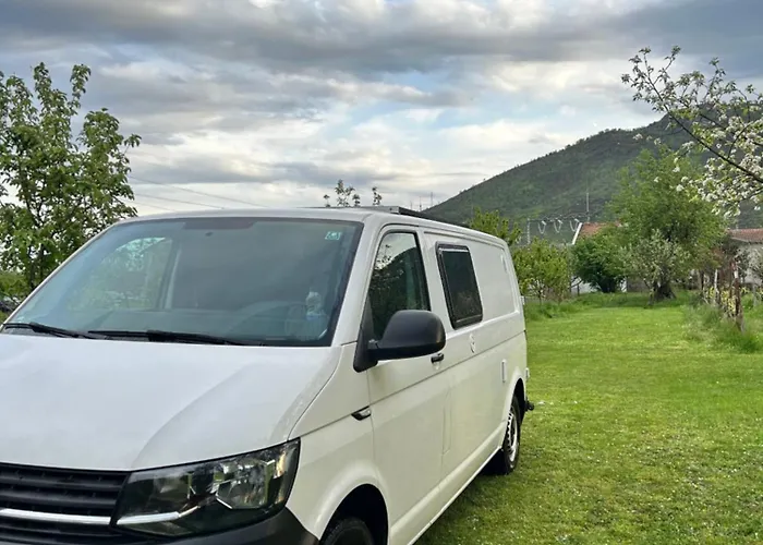 Eagle's Path Campers Montenegro Διαμέρισμα *