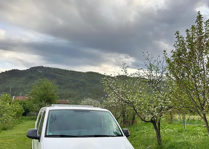 Eagle's Path Campers Montenegro Διαμέρισμα